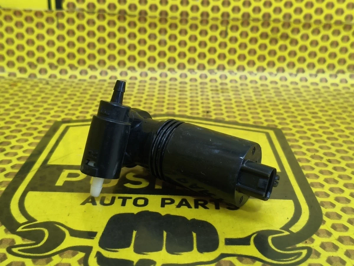Насос омывателя фар Nissan Juke 2011 289201KA0A F15 MR16DDT