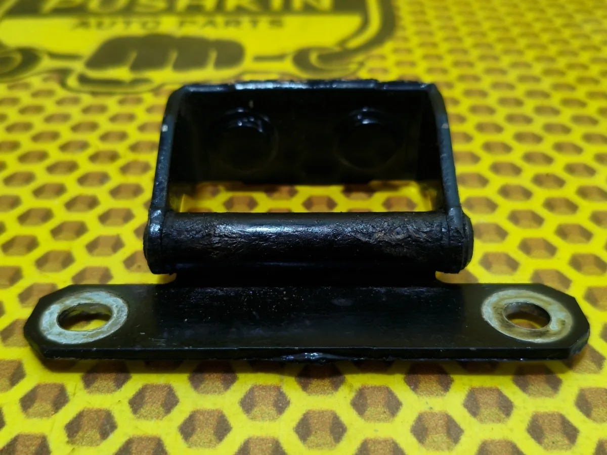 Петля багажника Nissan X-Trail 2012 90400JG000 T31 M9R, левая