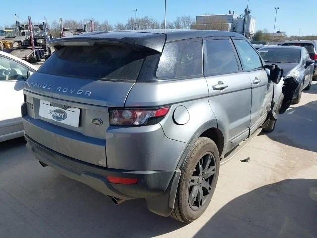Кулак задний правый Land Rover Range Rover Evoque I (2011-2018) 2014 LR024482 2.2 D 224DT