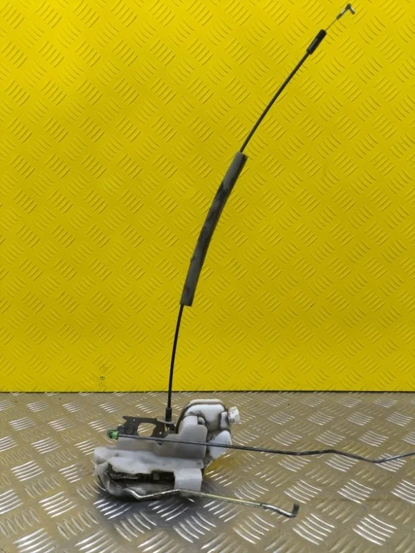 Замок двери передней правой Mitsubishi Pajero Iv (2006-2019) 2007 5715A280 ВНЕДОРОЖНИК 3.8 I