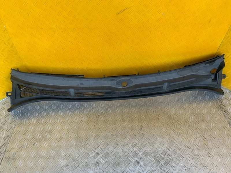 Дождевик Toyota Sequoia Ii 2008 - 2022 2013 557080C060 ВНЕДОРОЖНИК 5.7 I 3URFE