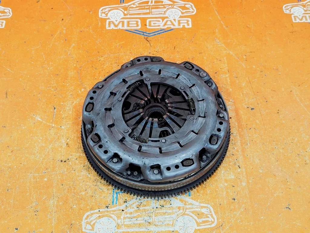 Маховик МКПП Mercedes-Benz