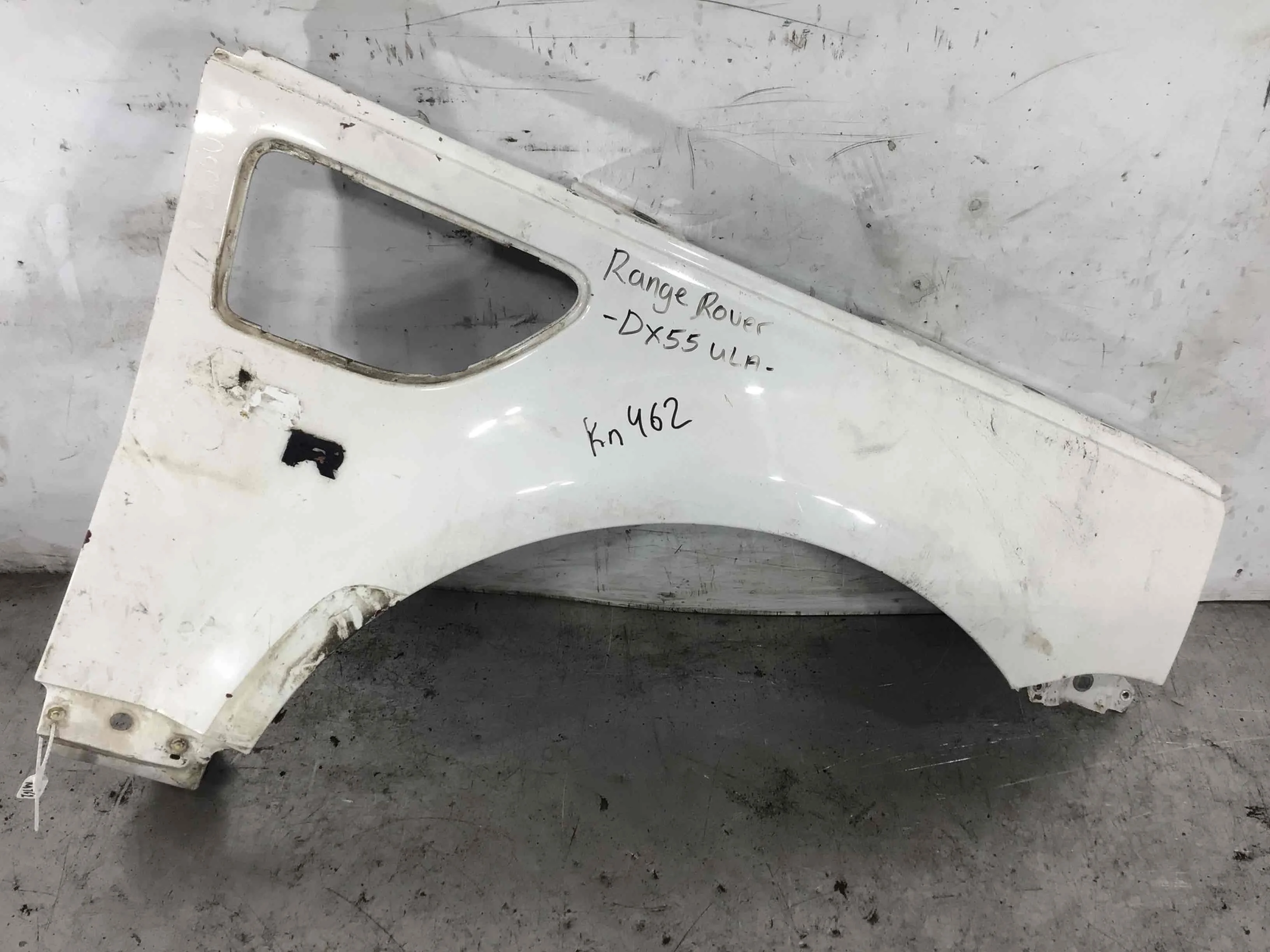 Крыло переднее правое Land Rover Range Rover Sport 1 поколение (2005-2009) дизель 2.7 TD Автомат Внедорожник