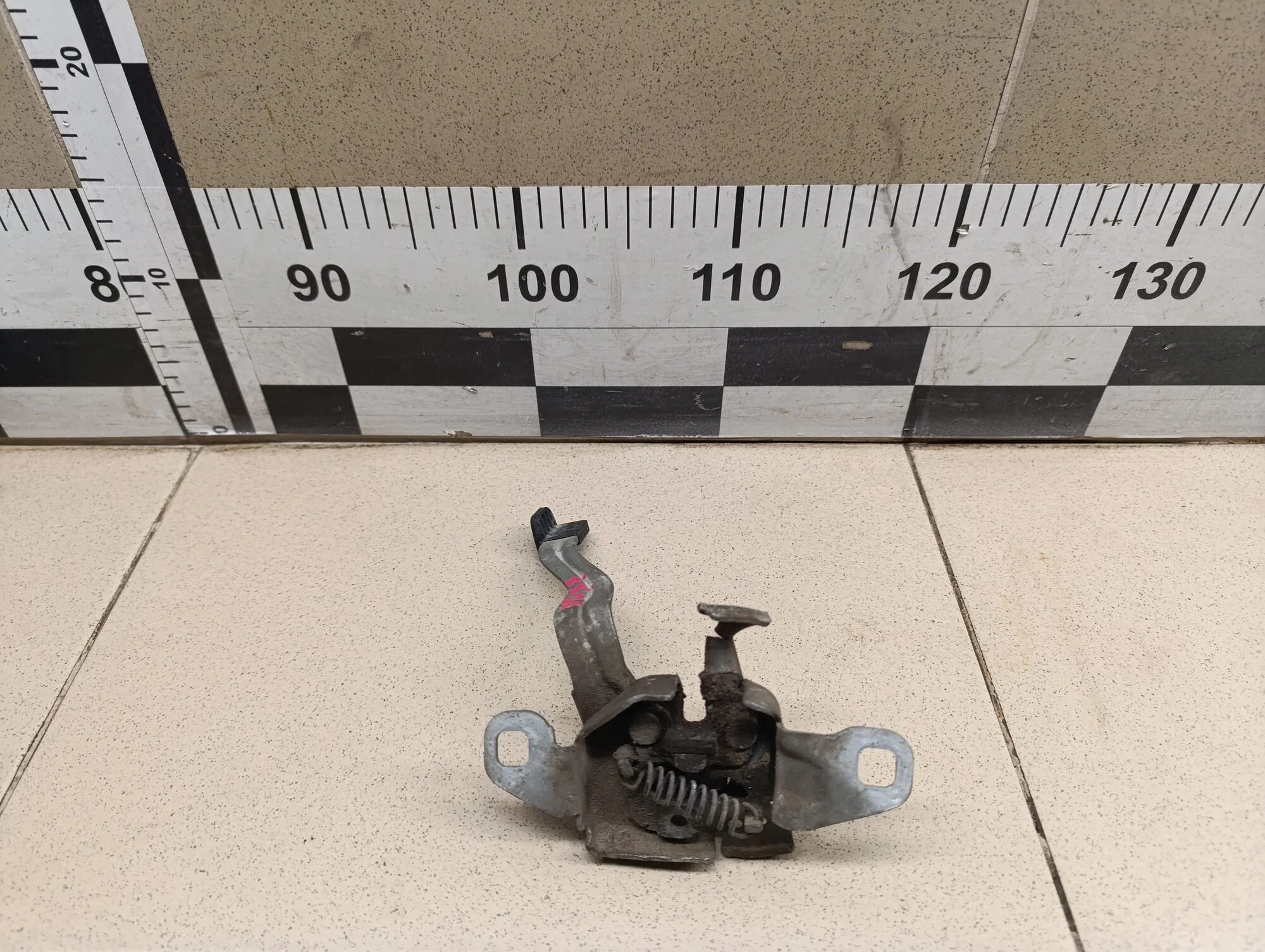 Замок капота Kaptur 2016>