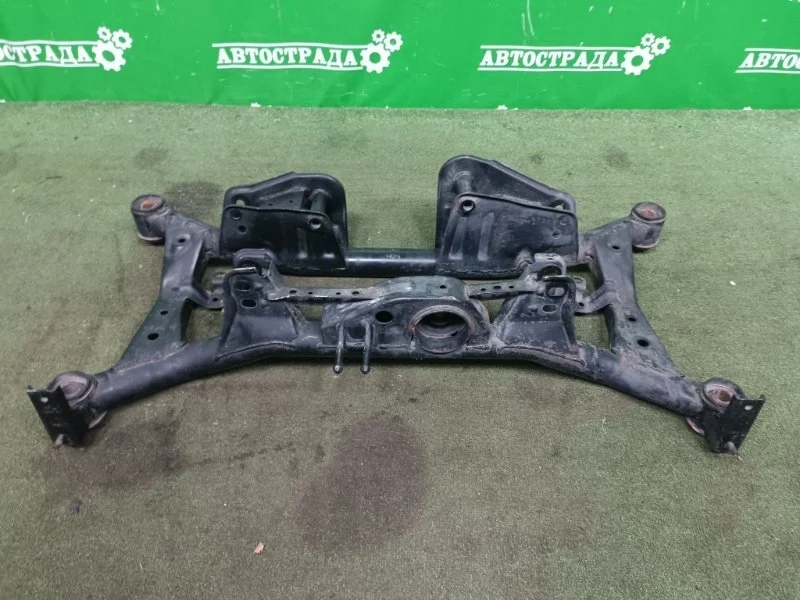Подрамник Nissan X Trail 2002-2007 554008H700 T30, задний