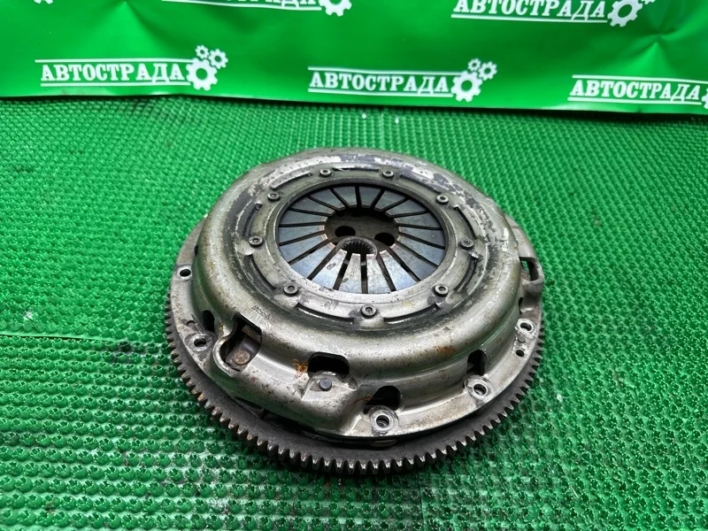Маховик Nissan X Trail 2001-2007 123108H301 T30