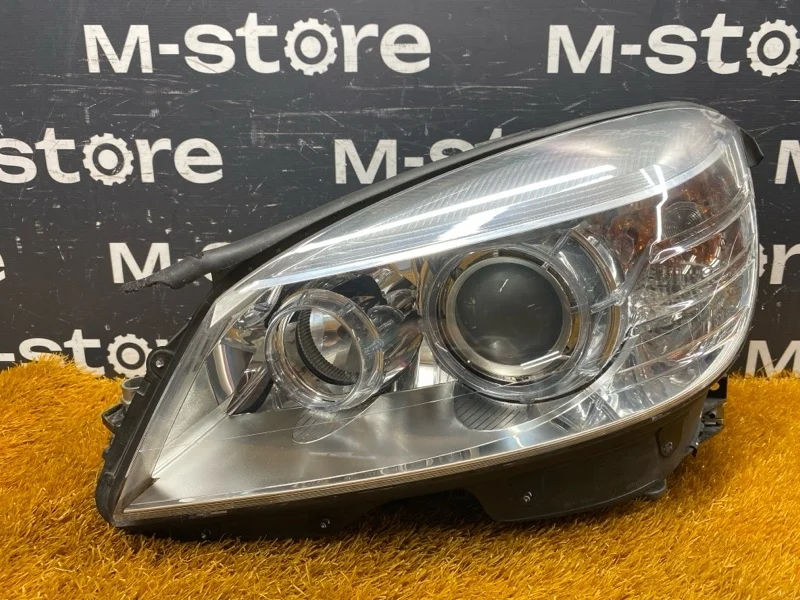 Фара Mercedes-Benz C-Class 2010 A2048203159 W204 271.860, левая