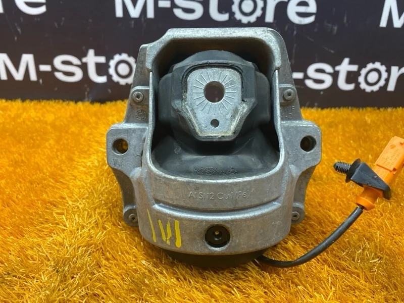 Подушка двигателя Audi A4 2012 8R0199381C B8/8K CDN, левая