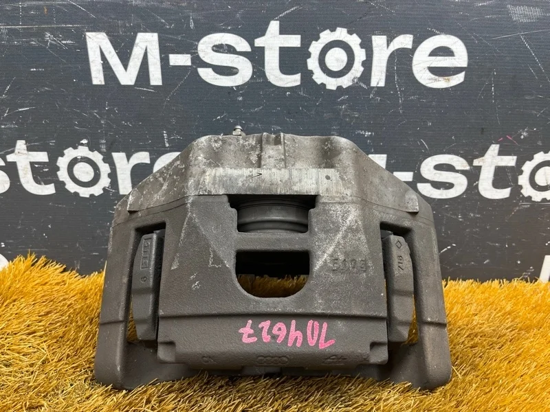 Суппорт Audi A4 2005 4F0615123 B7/8E BGB, передний левый