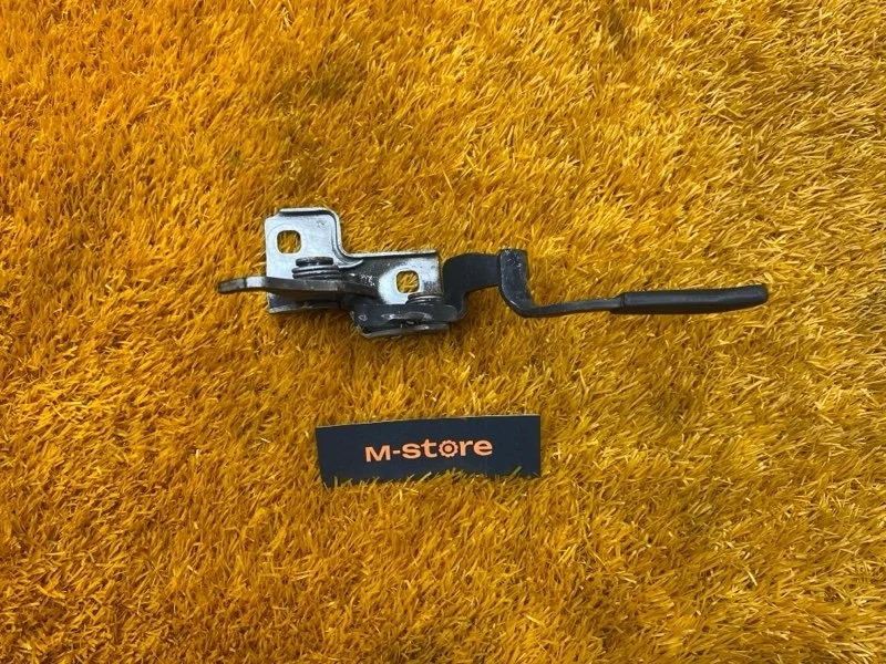 Замок капота Bmw 3-Series 2004 51238213029 E46 M54B22 (226S1)