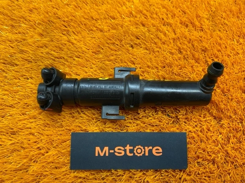 Форсунка омывателя фары Audi Q5 2010 8R0955102 8R CDN, правая