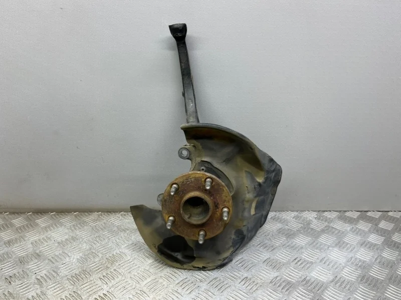 Ступица Lexus SC430 UZZ40