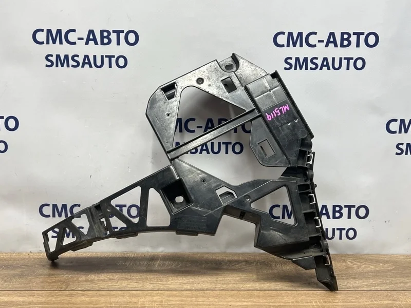 Кронштейн бампера Mercedes-Benz Ml 2012 A1668801212 W166 642.826, задний правый