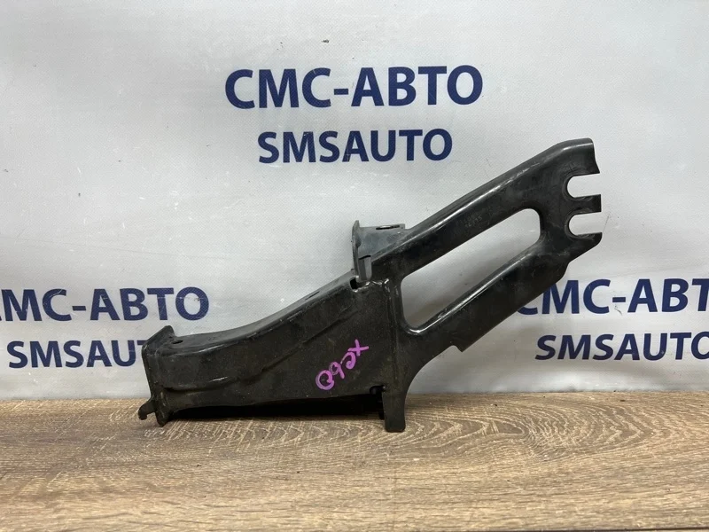 Кронштейн усилителя бампера Volvo Xc60 2013 31329436 ХС60 2.0 B4204T7, передний правый