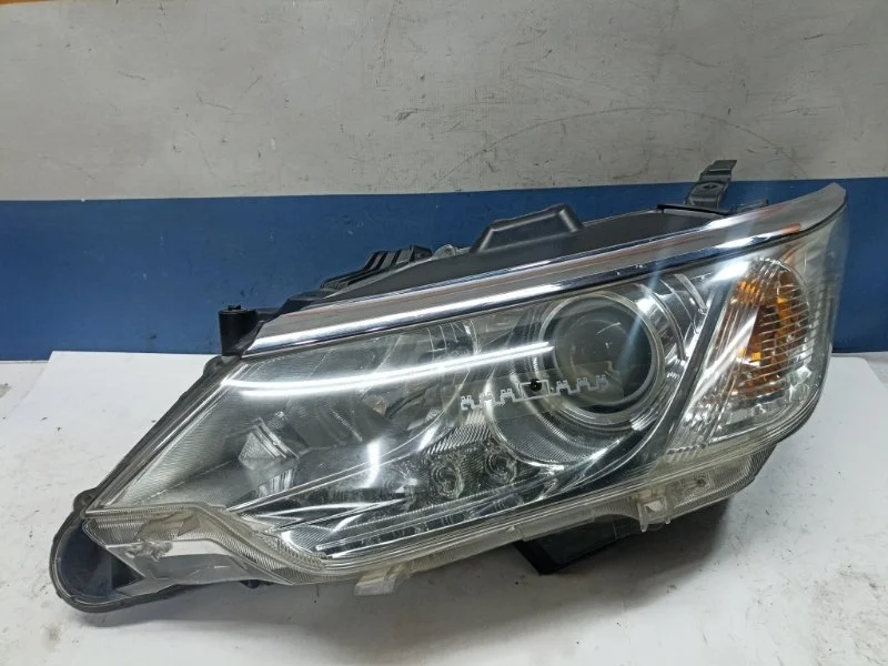 Фара Toyota Camry 2015 8115006D50 ASV50 2.5 2AR-FE, передняя левая