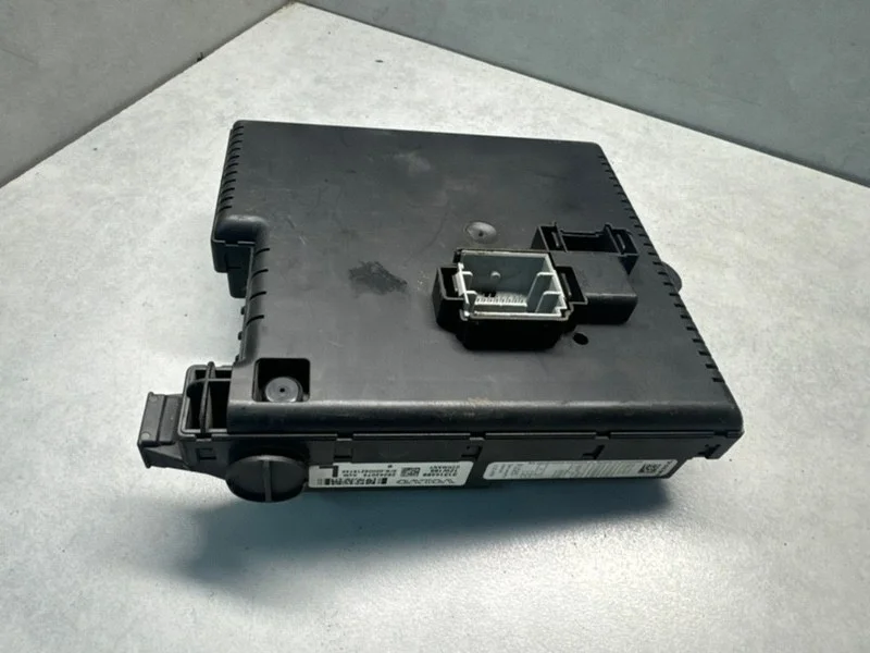 Блок электронный Volvo XC70 2015