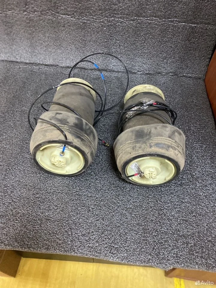 Пневмобаллон задний bmw x5 e70 37126790078