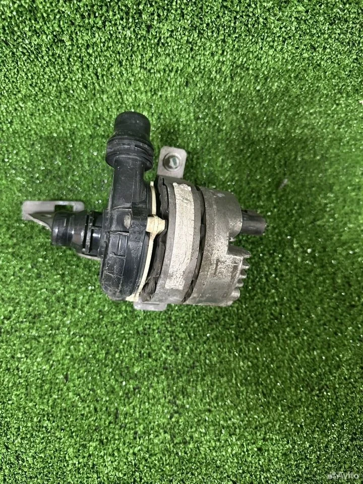 Насос охлаждающей жидкости mercedes а0005003000