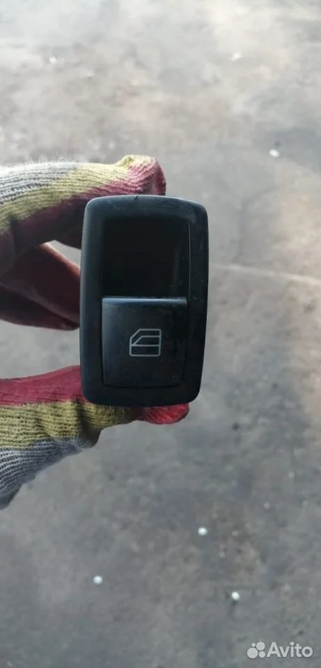 Кнопка стеклоподъемника mercedes w164 w251 x164