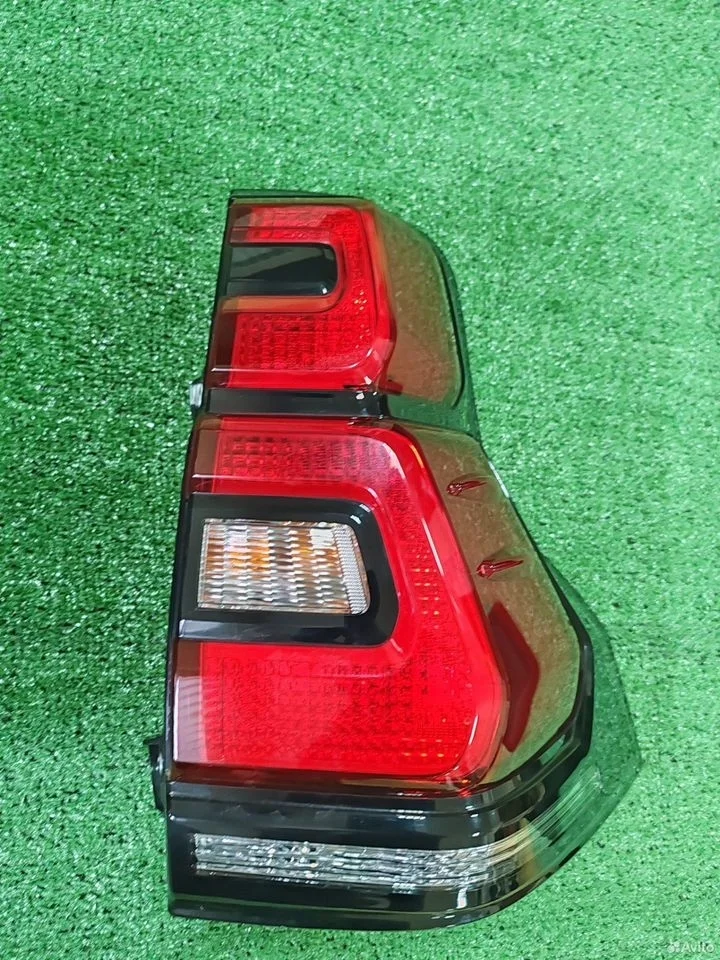 Оригинальный задний фонарь toyota prado 150 рест
