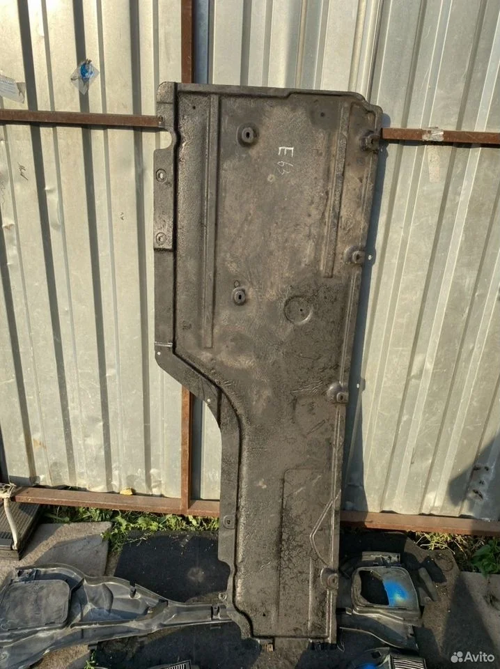 Защита облицовка днища кузова левая bmw e63 e63