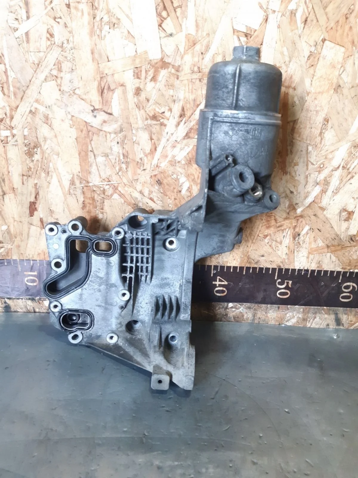 Корпус масляного фильтра Opel Antara I рестайлинг (2010—2017) 2012 черный