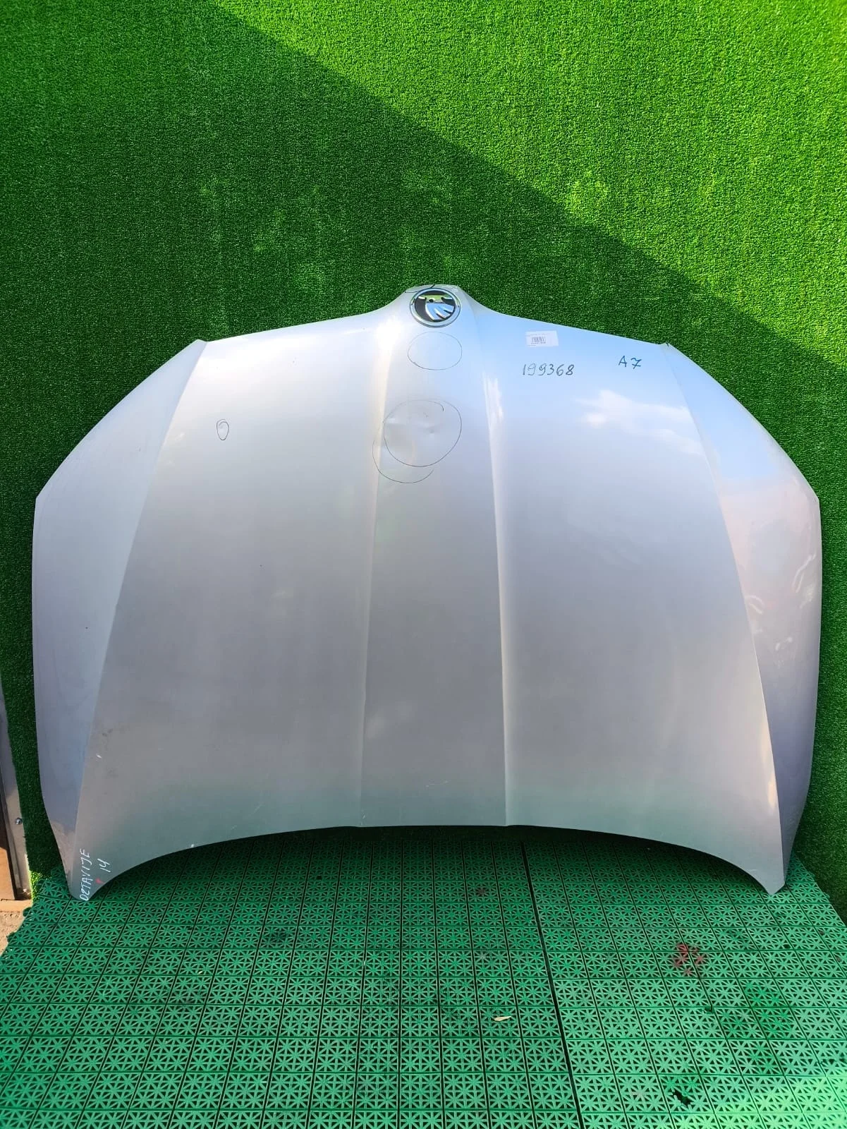 Капот SKODA OCTAVIA A7 2013- серебро б/у OCTAVIA A7(2013-