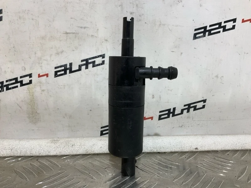 Насос стеклоомывателя Mercedes B Class 2013 A2048690021 W246 1.6