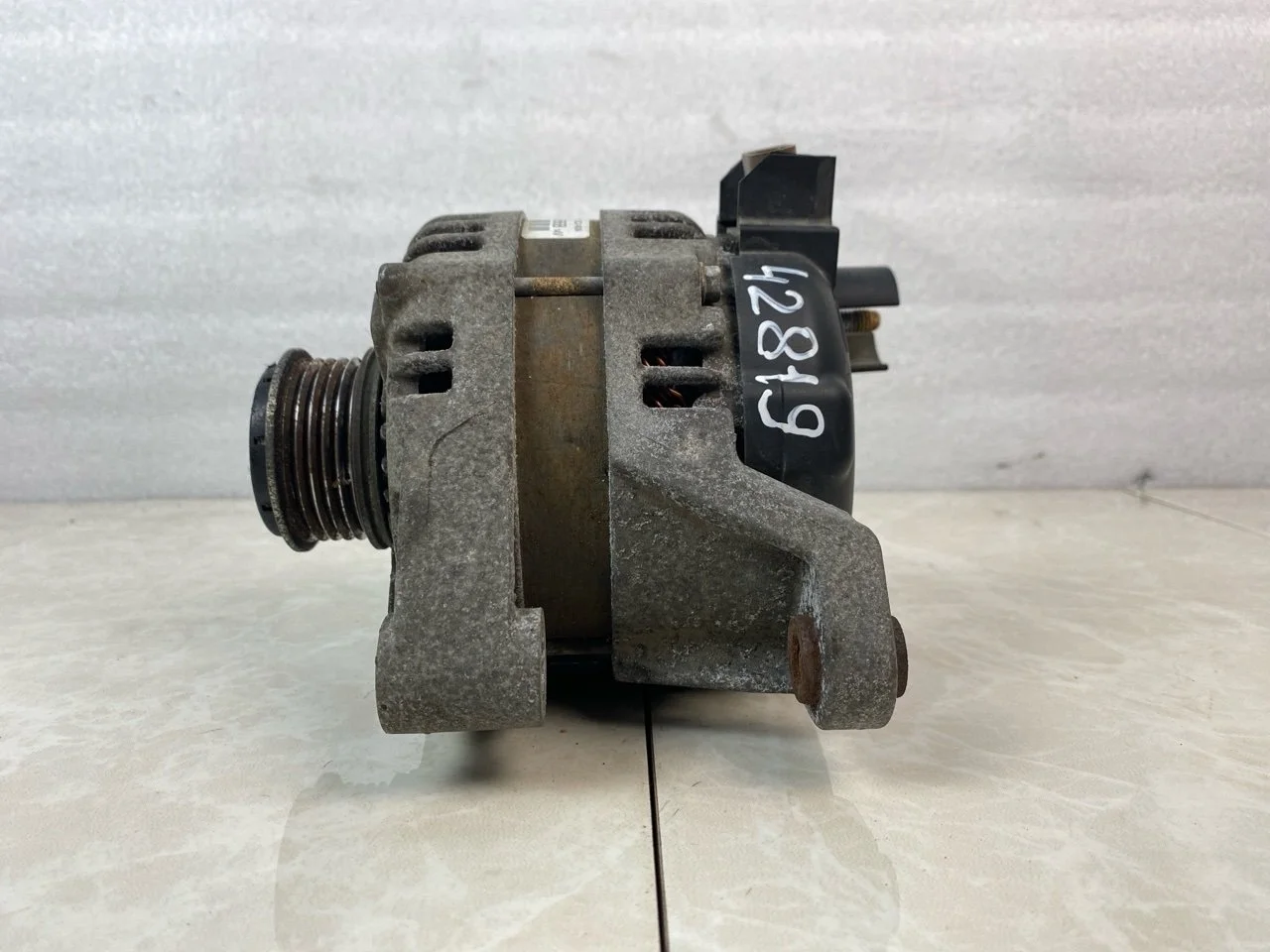 Генератор Opel Corsa D 2006-2014 13585666 1.4 B14XER