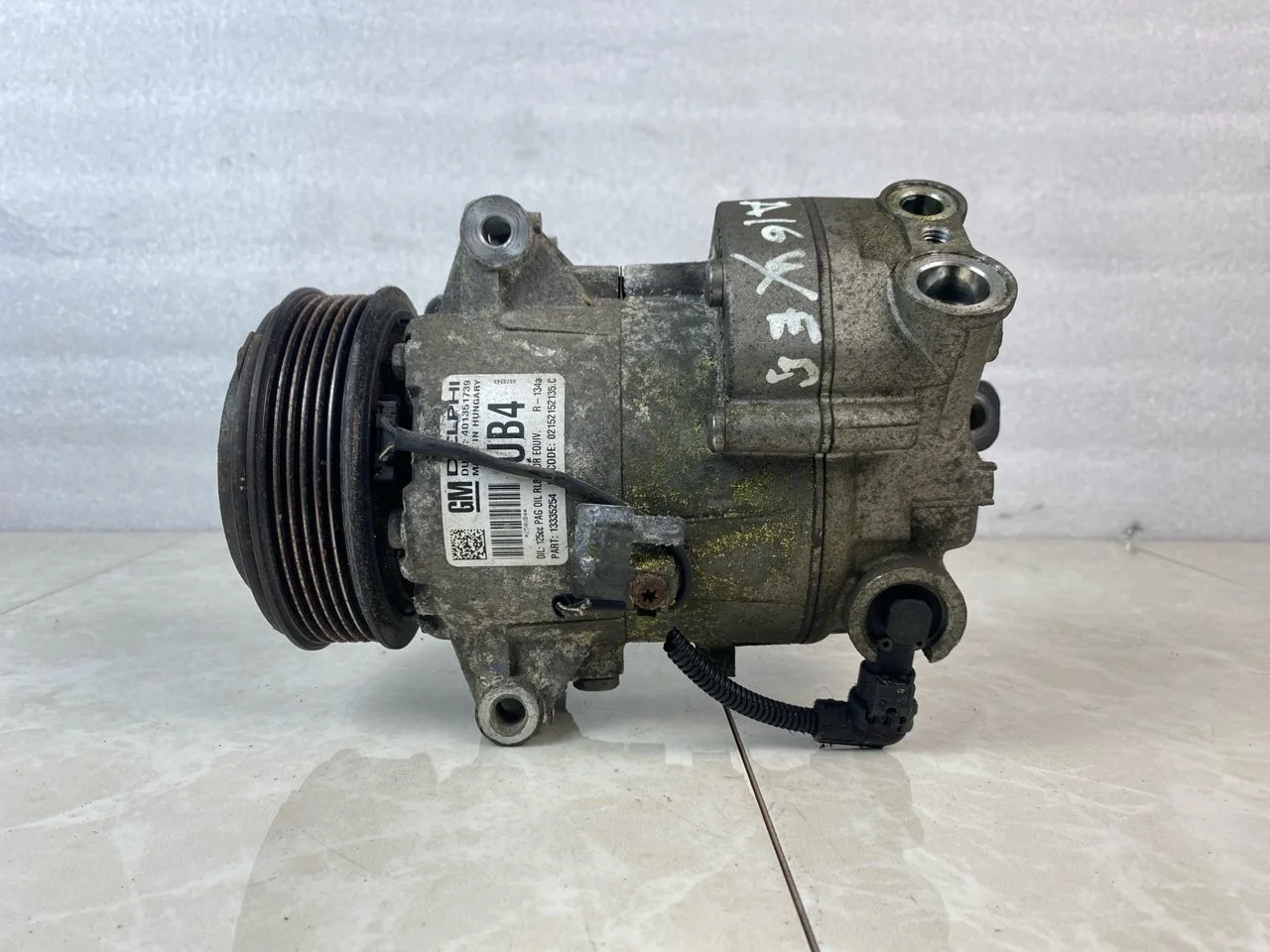 Компрессор кондиционера Opel Astra J 2009-2016 13335254 1.6 A16XER
