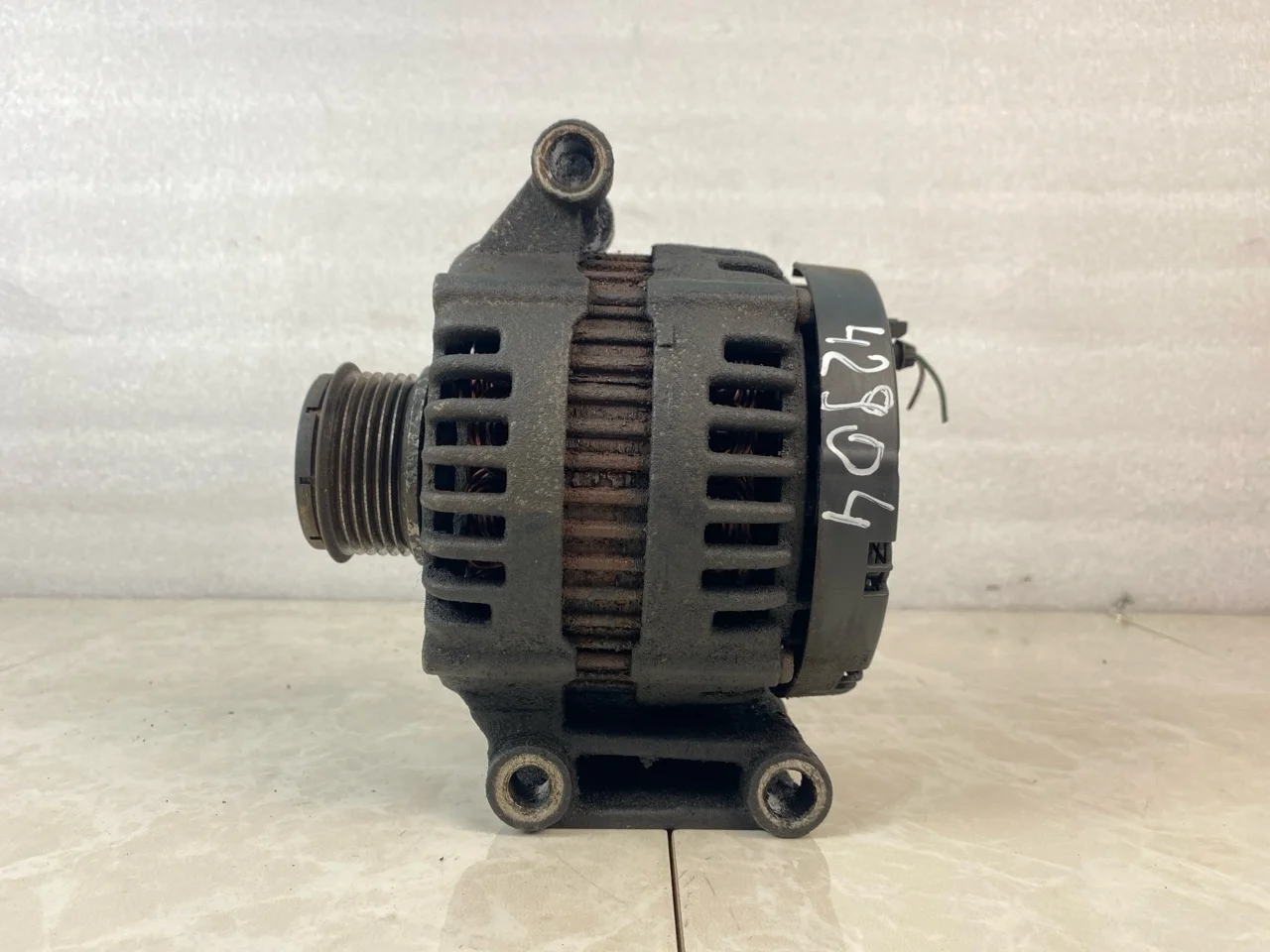 Генератор Ford Transit 2006-2014 1747021 2.2 P8FA