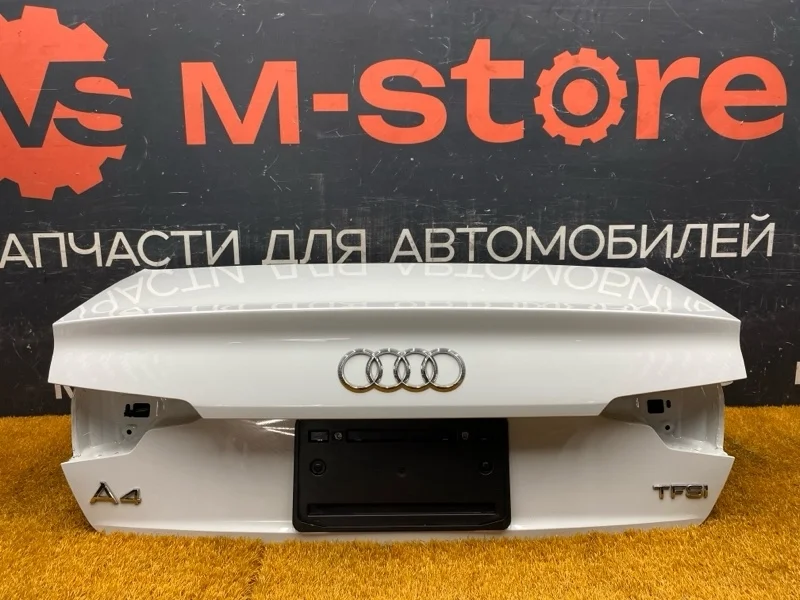 Крышка багажника Audi A4 2015 8W5827025F B9/8W CVKB