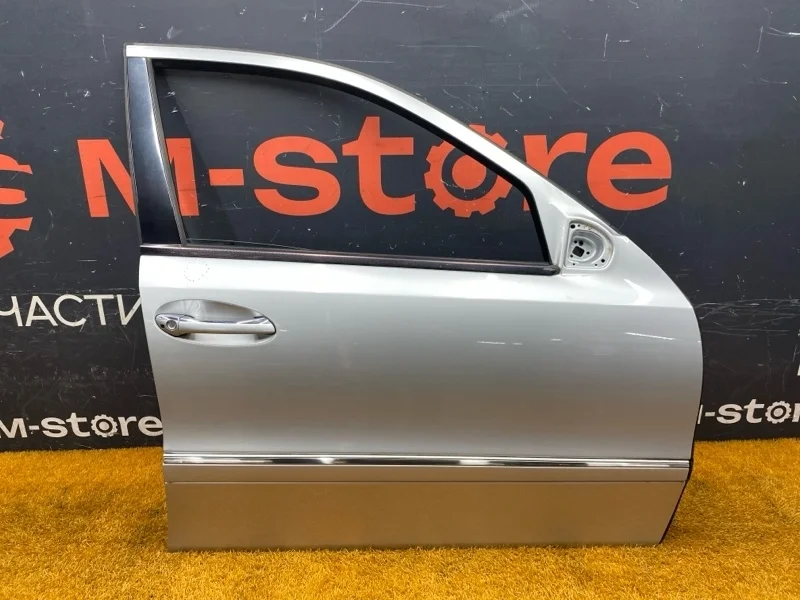 Дверь Mercedes-Benz E-Class 2008 A2117201405 W211 272.943, передняя правая