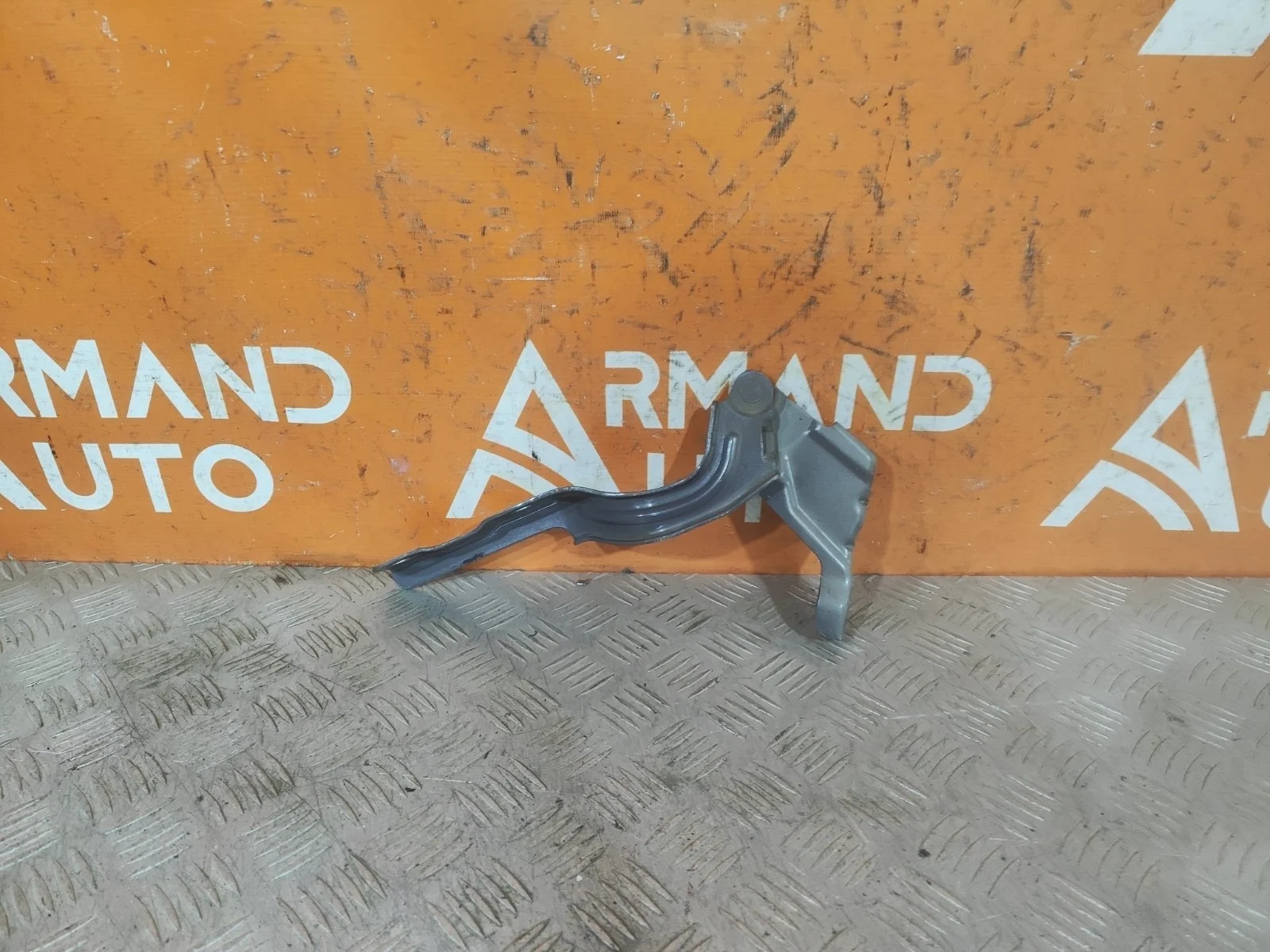 Петля капота Hyundai Creta 2016-2021