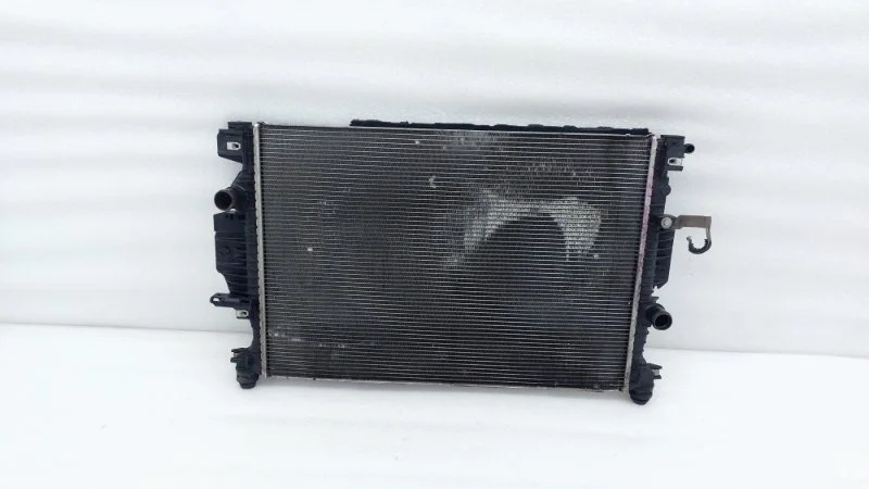 Радиатор основной Ford Mondeo 2017 5