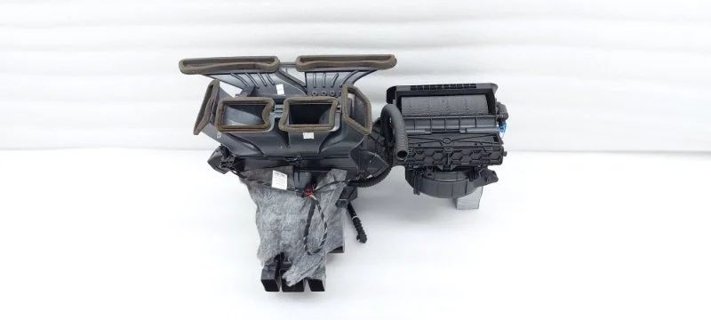 Корпус отопителя Skoda Octavia 2017 A7