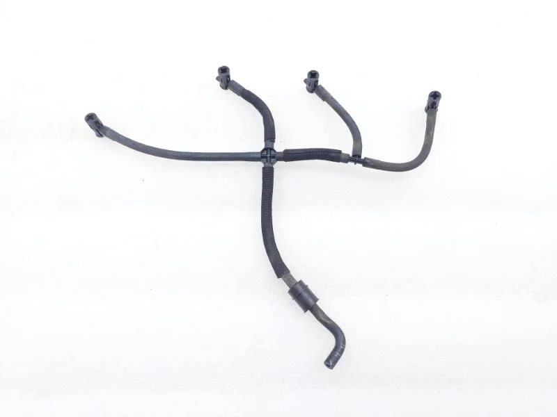 Трубка топливная Volkswagen Transporter Caravelle 2014 T5