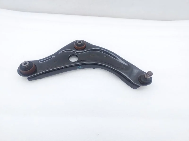 Рычаг подвески Nissan Qashqai 2014 J11