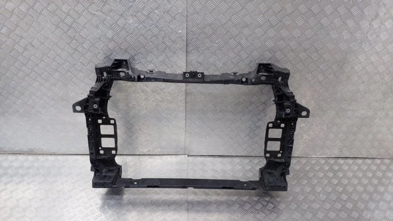 Панель передняя Volkswagen Touareg 2021 CR7