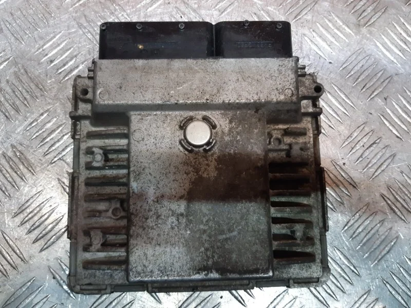 Эбу Volkswagen Golf 7