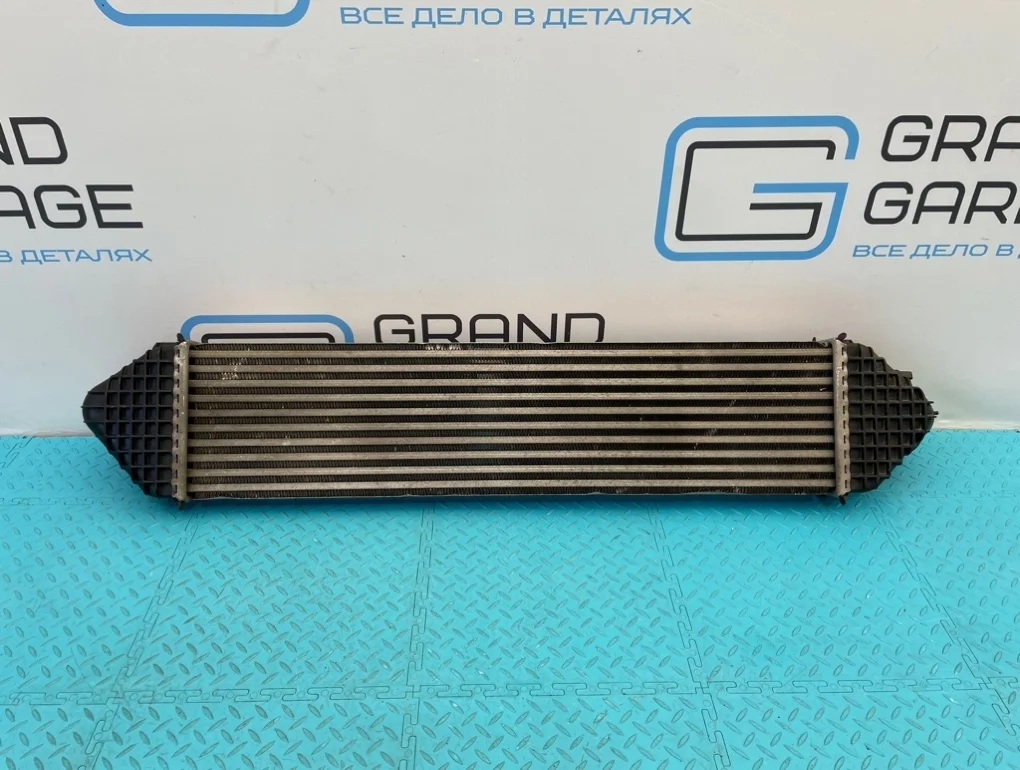 Интеркулер Volvo V40 2013 31368270 MV B4164T 1.6