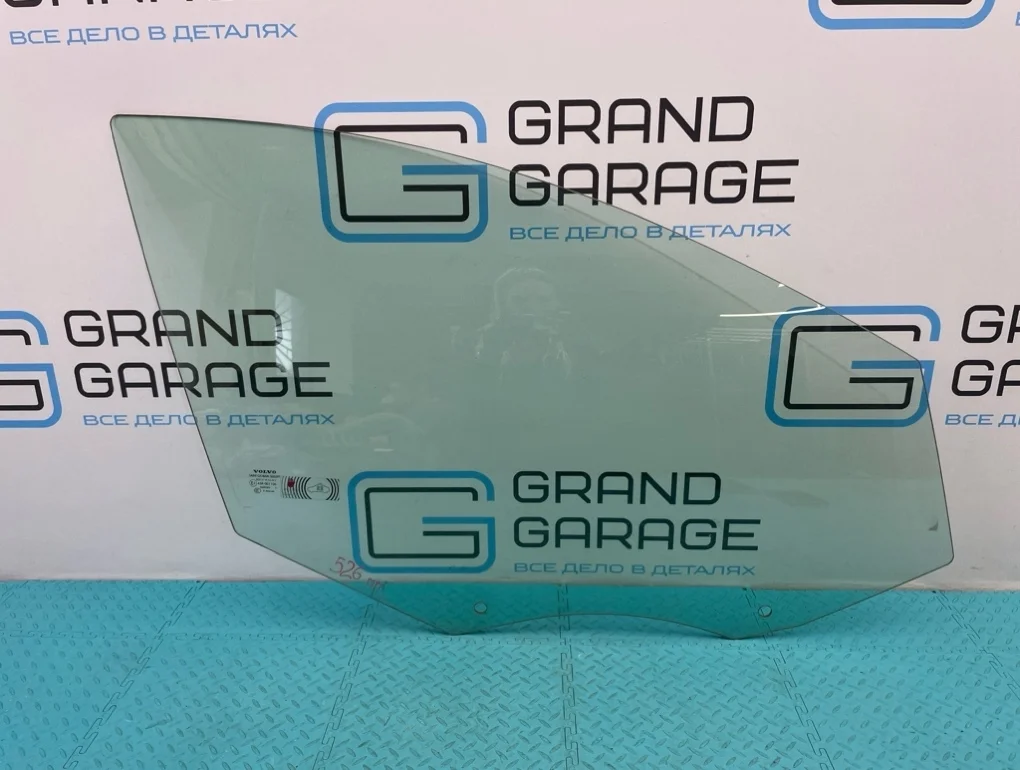 Стекло Volvo Xc60 2012 31386793 DZ B4204T7 2.0, переднее правое