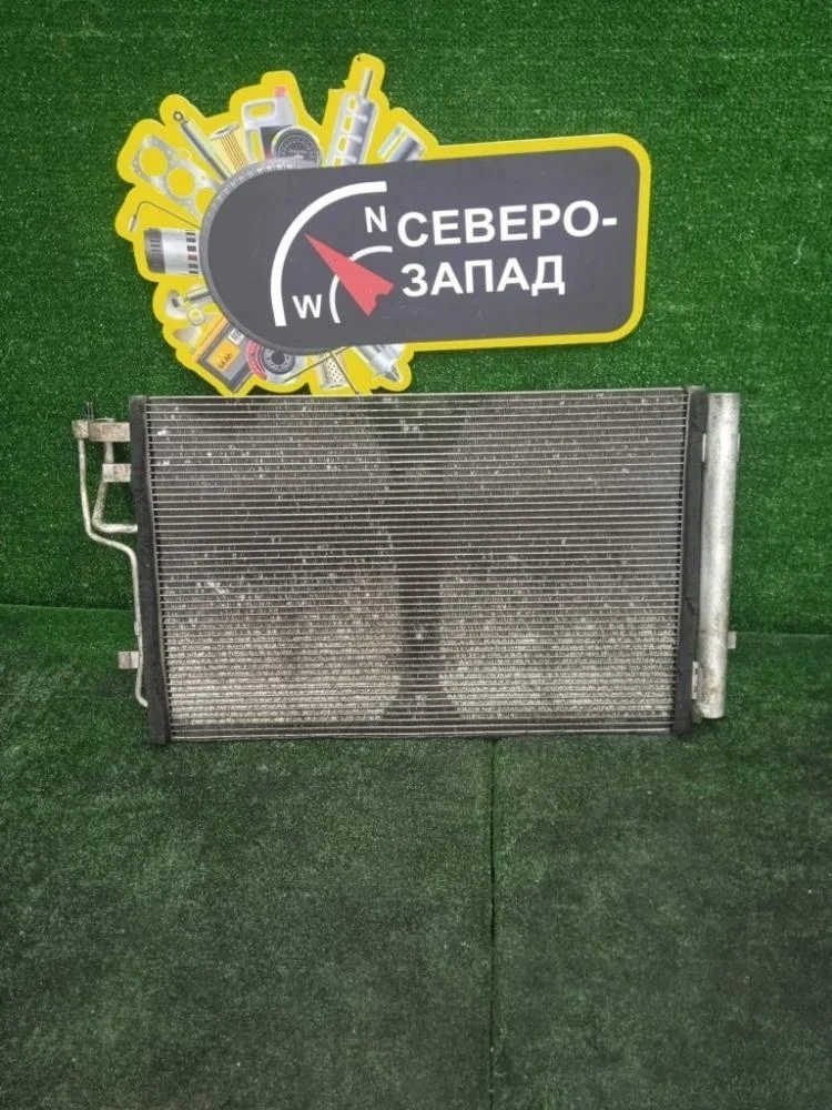 Радиатор кондиционера Kia Ceed 2009 976061H000 ED G4FC