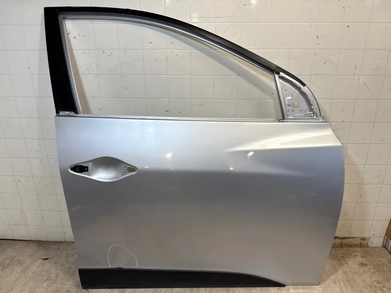 ДВЕРЬ Hyundai Ix-35 2010 2011 2012 2013 2014 2015 2016 760042Y010 TM, передняя правая