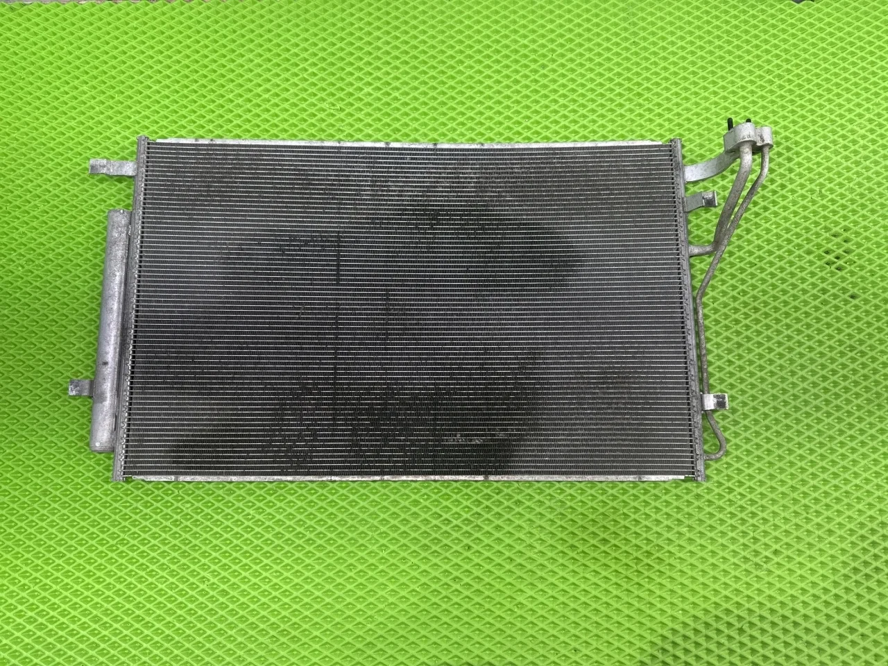 Радиатор кондиционера Kia K5 2021 G4KN