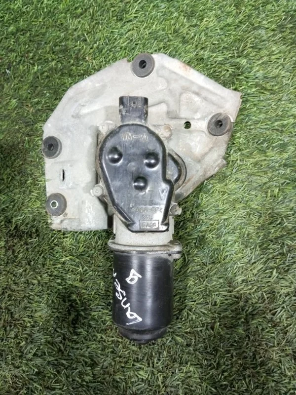 Мотор дворников Mitsubishi Lancer 2003-2010 MR957879 CS, передний