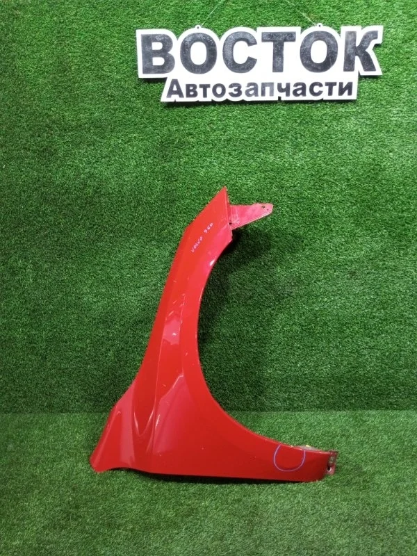Крыло Volvo S60 2010-2018 31352074 Y20, переднее правое