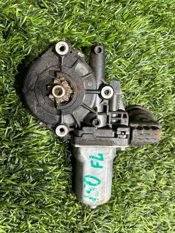 Мотор стеклоподъемника Toyota Rav4 2005-2016 8572035140 ACA3#, задний правый