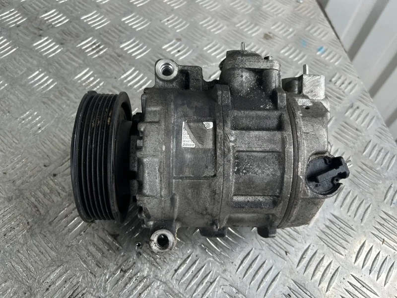 Компрессор кондиционера Volkswagen Tiguan 2006-2017 1K0820803F 5N1 CAXA