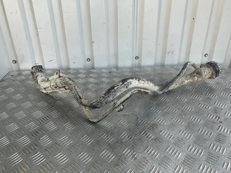 Горловина топливного бака Mitsubishi Lancer 2000-2010 MR503893 CS